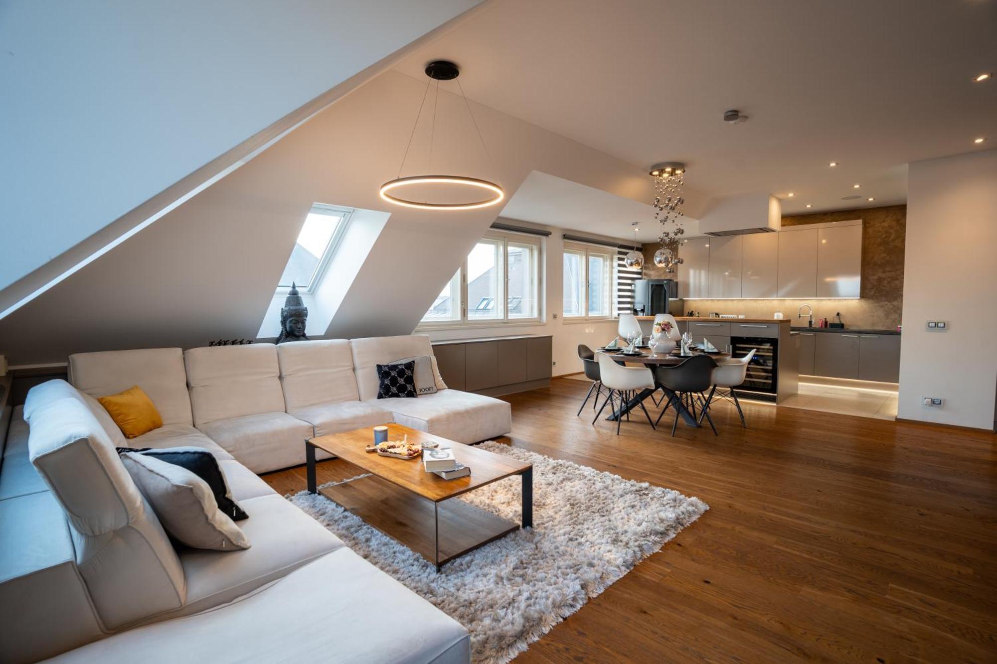 Luxury Rooftop Appartment With Fantastic Views Прага Екстериор снимка